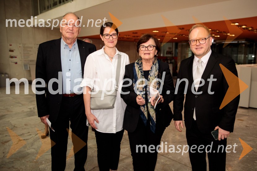  ... ;  ... ;  ... ; mag. Aleš Drenik, vodja programa resne glasbe, opere in balet, Cankarjev domBamberški simfoniki, koncert v Cankarjevem domu