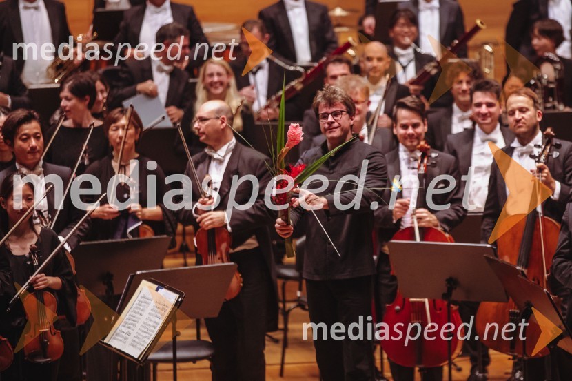  Jakub Hrůša, dirigentBamberški simfoniki, koncert v Cankarjevem domu