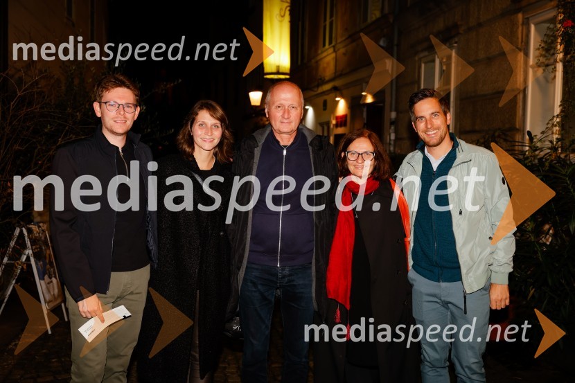 Umetnost preživetja, premiera predstave v Mini teatru