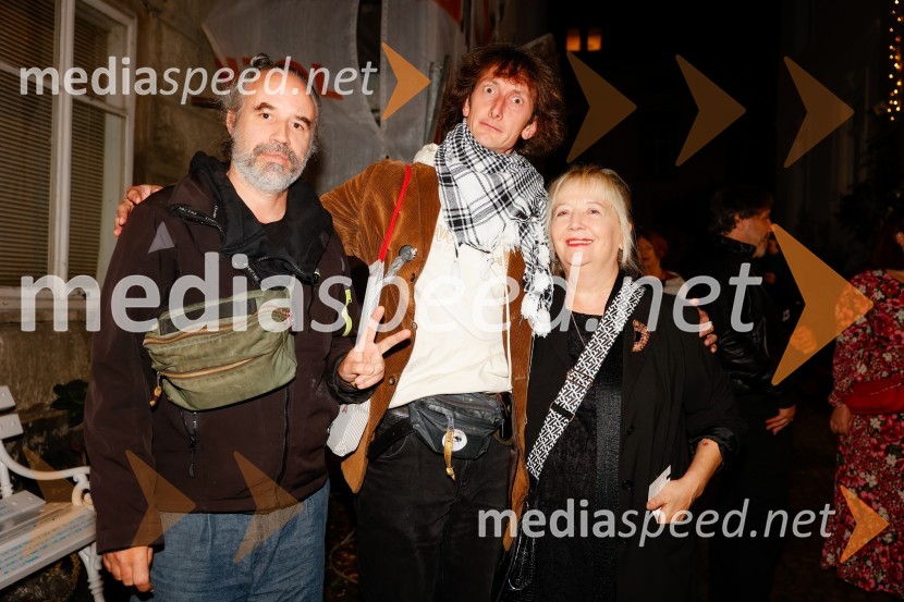 Umetnost preživetja, premiera predstave v Mini teatru