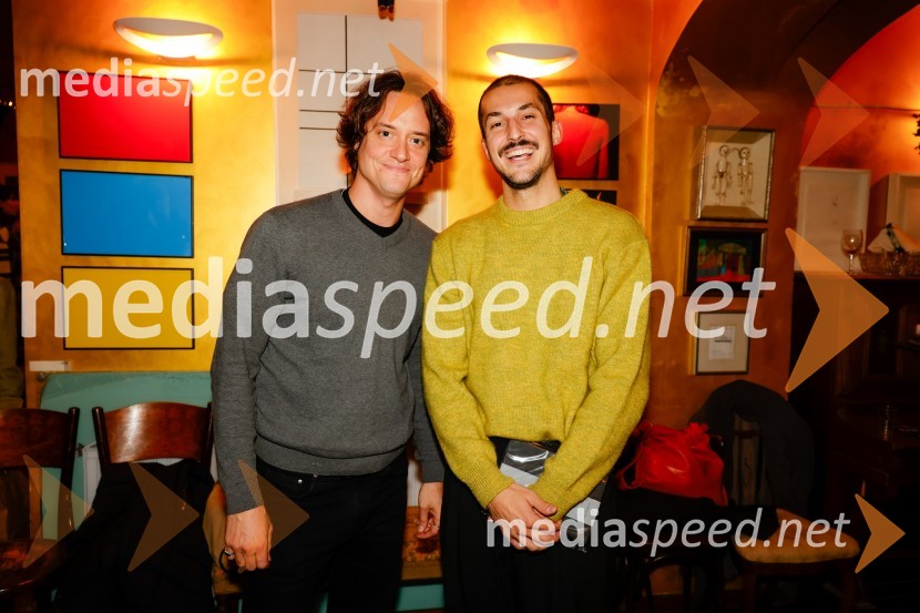  Domen Valič, igralec;  Inan Sven Du Swami, igralec, režiserUmetnost preživetja, premiera predstave v Mini teatru