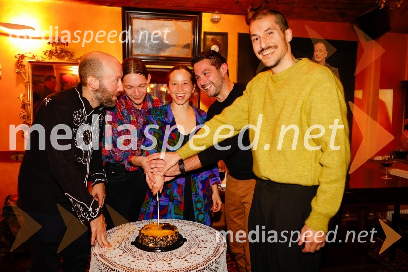  Tines Špik, igralec;  Anamaria Bagarić, plesalka;  Mojca Špik;  Tadej Pišek, igralec;  Inan Sven Du Swami, igralec, režiserUmetnost preživetja, premiera predstave v Mini teatru