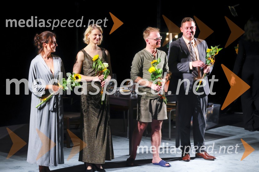  Anja Drnovšek, igralka;  Alenka Kraigher, igralka;  Rok  Matek, igralec;  Luka Cimprič, igralecTri verzije življenja, premiera Gledališče Koper