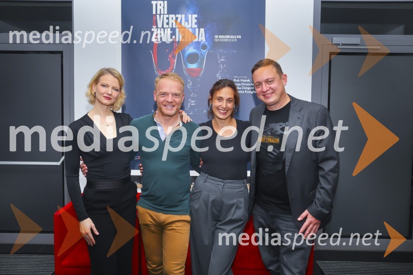  Alenka Kraigher, igralka;  Rok  Matek, igralec;  Anja Drnovšek, igralka;  Luka Cimprič, igralecTri verzije življenja, premiera Gledališče Koper
