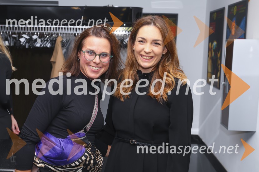  Petra Hrastar, MGL;  ... Tri verzije življenja, premiera Gledališče Koper