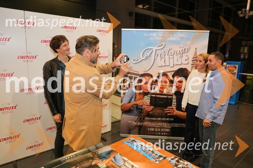  Jurij Drevenšek, igralec;  Goran  Navojec, igralec;  Ella Lapajne, igralka;  ... Tartinijev ključ, premiera filma v Cineplexx Maribor