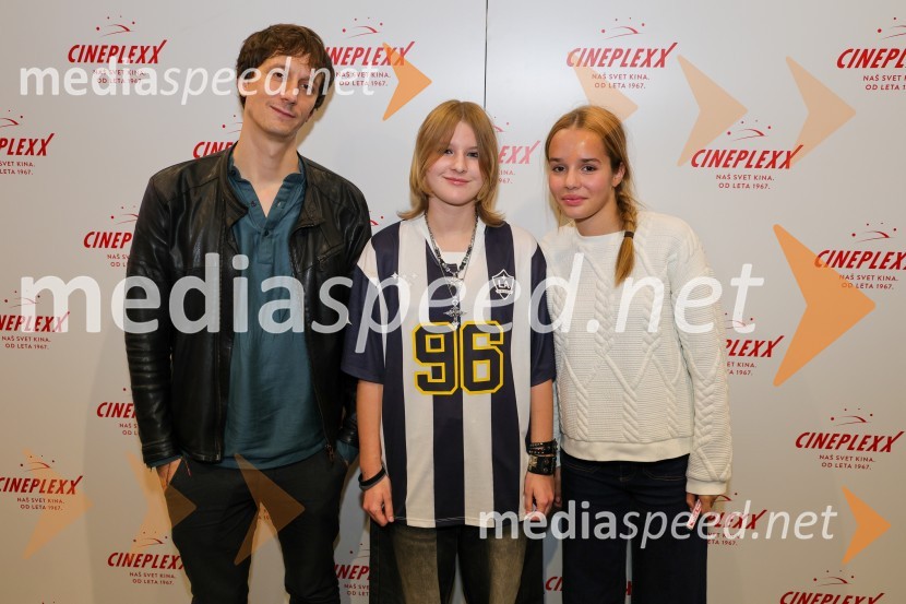  Jurij Drevenšek, igralec;  ... ;  Ella Lapajne, igralkaTartinijev ključ, premiera filma v Cineplexx Maribor