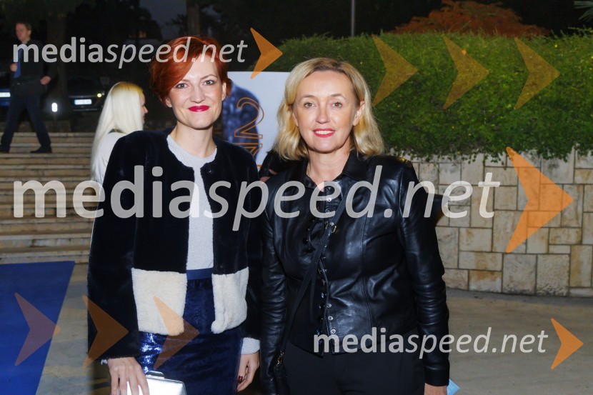 dr. Asta Vrečko, ministrica za kulturo;  Nataša Bučar, direktorica, Slovenski filmski centerZmagovalni film 27. FSF Portorož je Odrešitev za začetnike