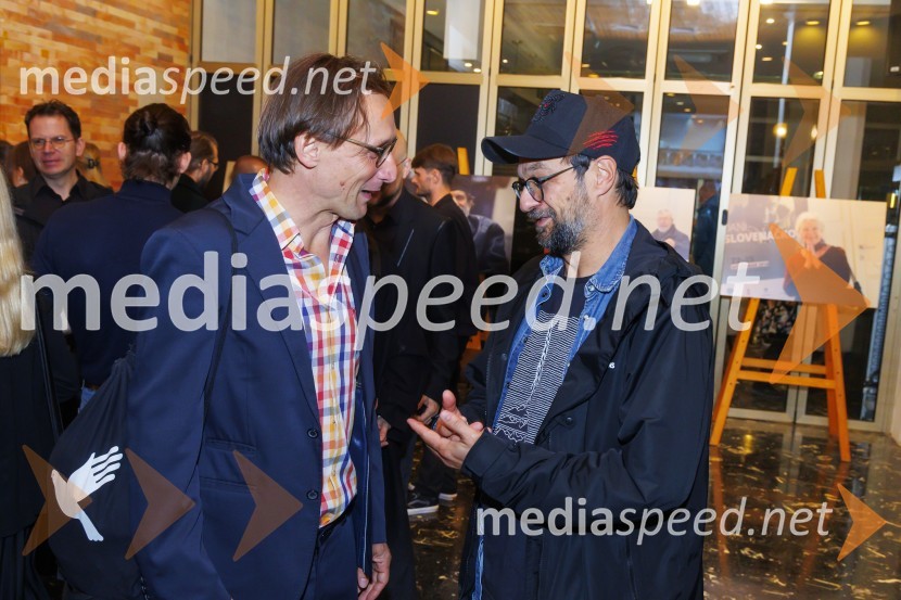  Marko  Mandić, igralec;  Slobodan Maksimović, režiserZmagovalni film 27. FSF Portorož je Odrešitev za začetnike