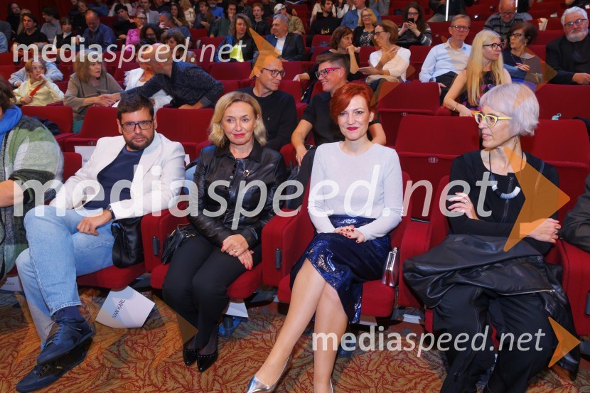  ... ; dr. Asta Vrečko, ministrica za kulturo;  Nataša Bučar, direktorica, Slovenski filmski center;  Nina Ukmar, vodja kabineta, Ministrstvo za kulturoZmagovalni film 27. FSF Portorož je Odrešitev za začetnike