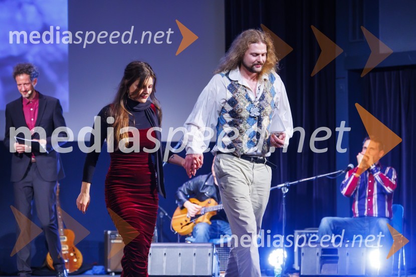  ... ;  Mihael  Možina, pevec, Alpski kvintetZmagovalni film 27. FSF Portorož je Odrešitev za začetnike