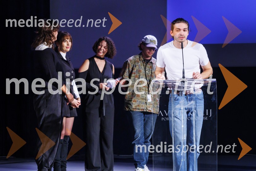 Zmagovalni film 27. FSF Portorož je Odrešitev za začetnike