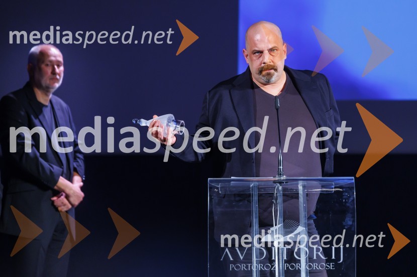  Miha Černec, producent;  ... Zmagovalni film 27. FSF Portorož je Odrešitev za začetnike