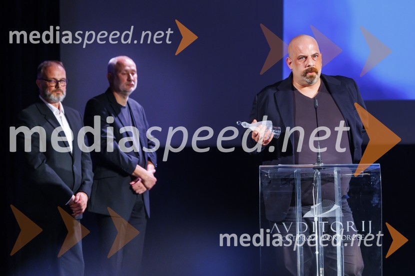  ... ;  ... ;  Miha Černec, producentZmagovalni film 27. FSF Portorož je Odrešitev za začetnike