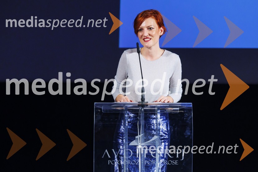 dr. Asta Vrečko, ministrica za kulturoZmagovalni film 27. FSF Portorož je Odrešitev za začetnike