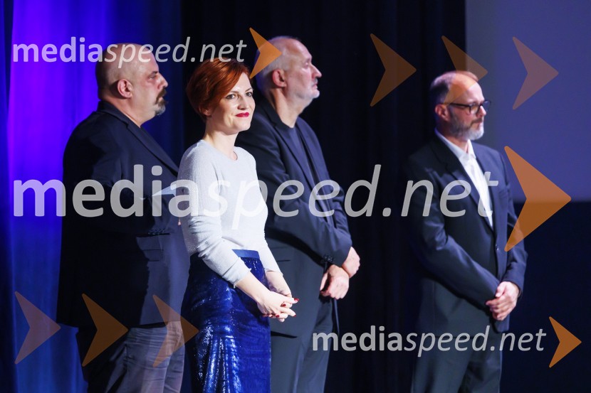  Miha Černec, producent; dr. Asta Vrečko, ministrica za kulturo;  ... Zmagovalni film 27. FSF Portorož je Odrešitev za začetnike