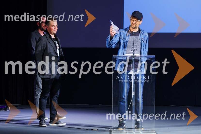  ... ;  Slobodan Maksimović, režiserZmagovalni film 27. FSF Portorož je Odrešitev za začetnike