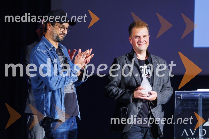  Slobodan Maksimović, režiser;  ... Zmagovalni film 27. FSF Portorož je Odrešitev za začetnike