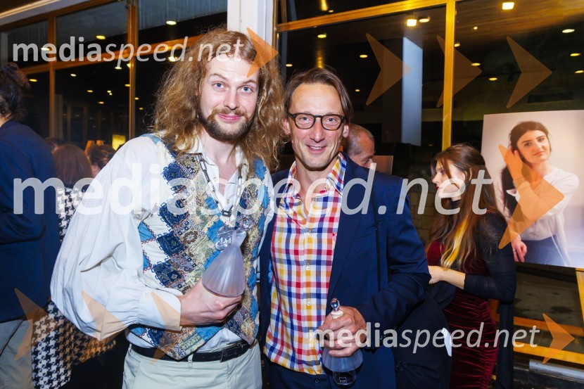  Miha Možina, scenarist;  Marko  Mandić, igralecZmagovalni film 27. FSF Portorož je Odrešitev za začetnike