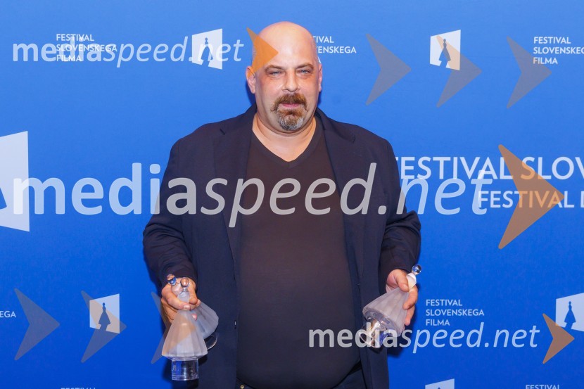  Miha Černec, producentZmagovalni film 27. FSF Portorož je Odrešitev za začetnike