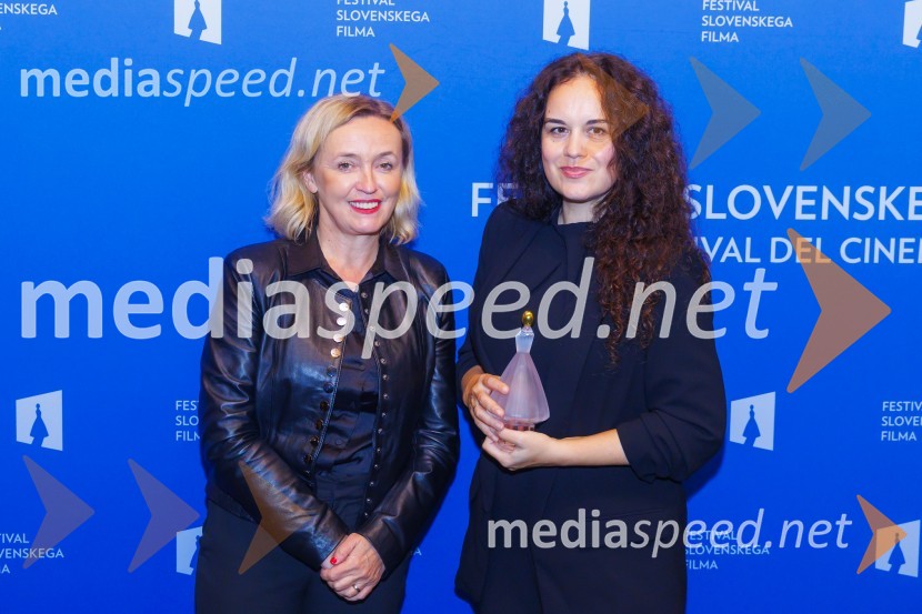  Nataša Bučar, direktorica, Slovenski filmski center;  Sonja Prosenc, režiserka in scenaristkaZmagovalni film 27. FSF Portorož je Odrešitev za začetnike