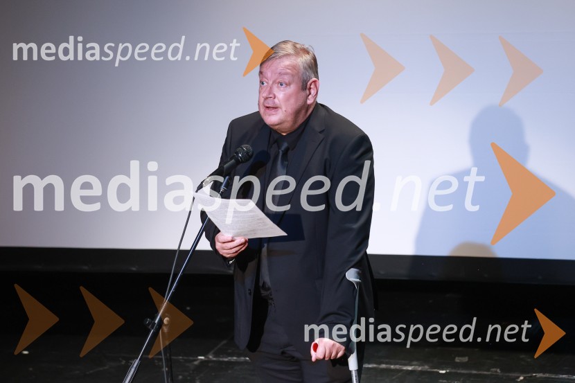  Robert Waltl, direktor, Mini teaterJubilejni 10. festival Hiša strpnosti 2024 v Mini teatru, otvoritev