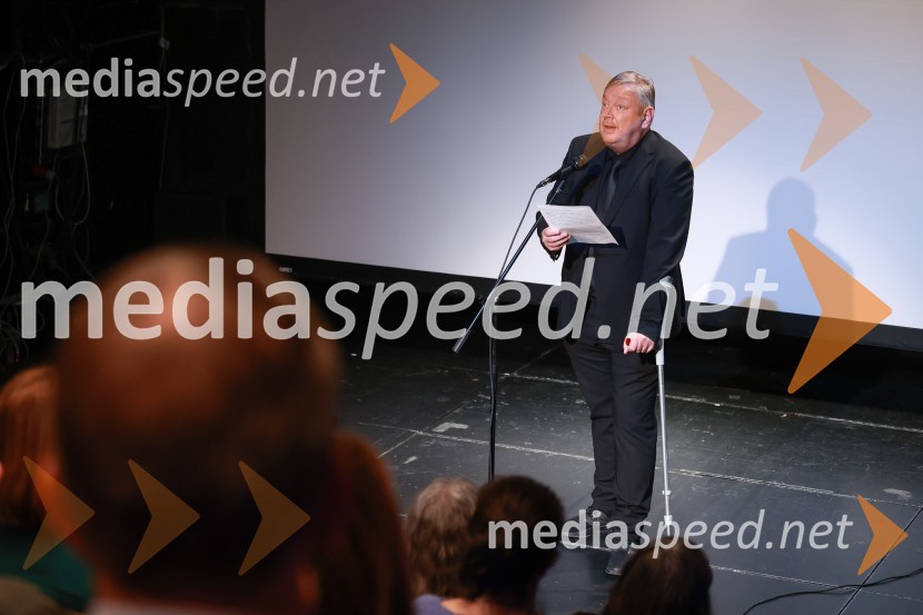  Robert Waltl, direktor, Mini teaterJubilejni 10. festival Hiša strpnosti 2024 v Mini teatru, otvoritev