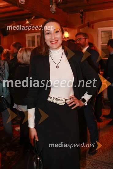  Gaja Višnar, igralkaJubilejni 10. festival Hiša strpnosti 2024 v Mini teatru, otvoritev