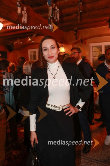  Gaja Višnar, igralkaJubilejni 10. festival Hiša strpnosti 2024 v Mini teatru, otvoritev