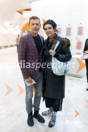  ... ;  Tajka  Šnuderl NovakUniverzum: Odisejada temnih kristalov, plesna predstava v Cankarjevem domu