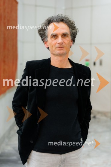  Jure Longyka, moderatorUniverzum: Odisejada temnih kristalov, plesna predstava v Cankarjevem domu