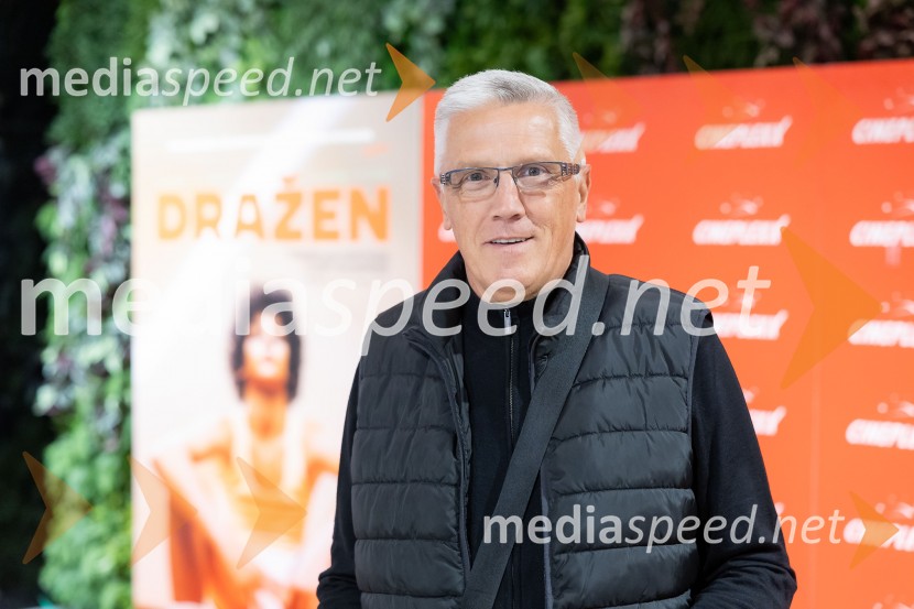  Peter Vilfan, nekdanji poslanec, nekdanji košarkarPremiera filma o Draženu Petroviću v Cineplexx Ljubljana