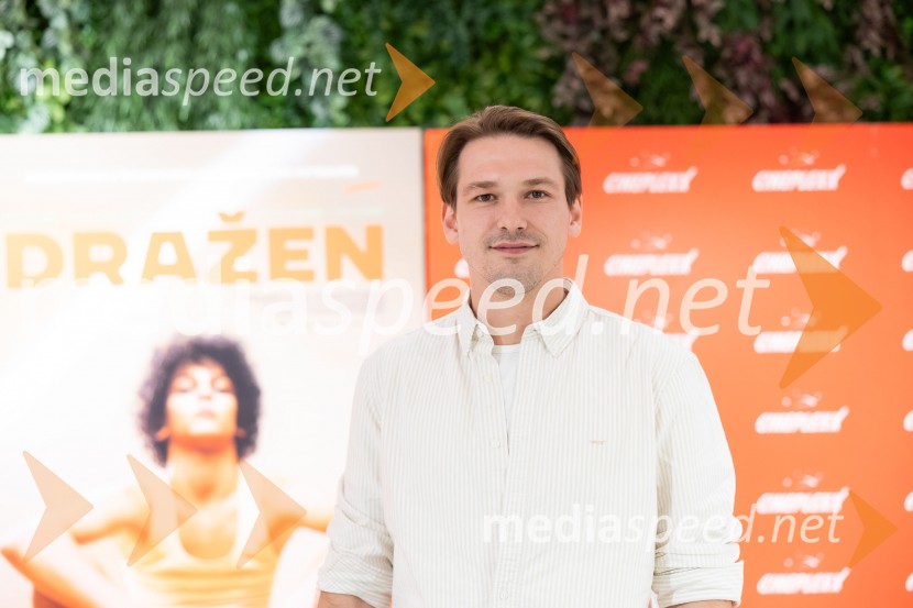  Ivor Šiber, filmski producentPremiera filma o Draženu Petroviću v Cineplexx Ljubljana