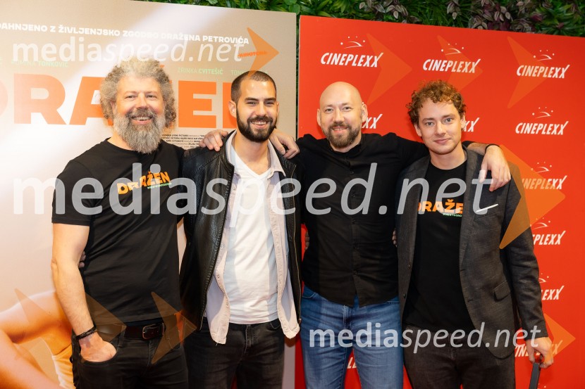  Ivor Šiber, filmski producent;  Domagoj Nižić, igralec;  ... ;   Marko Petrović, predsednik Društva Dražen PetrovićPremiera filma o Draženu Petroviću v Cineplexx Ljubljana