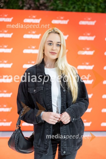  Sara Vrečko, spletna vplivnicaPremiera filma o Draženu Petroviću v Cineplexx Ljubljana