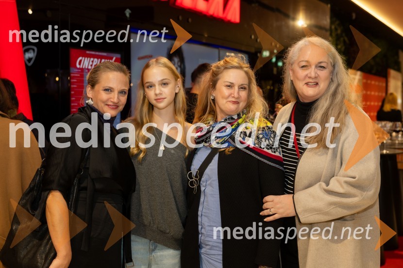  Lija Pogačnik, producentka;  ... ;  ... ;  ... Premiera filma o Draženu Petroviću v Cineplexx Ljubljana