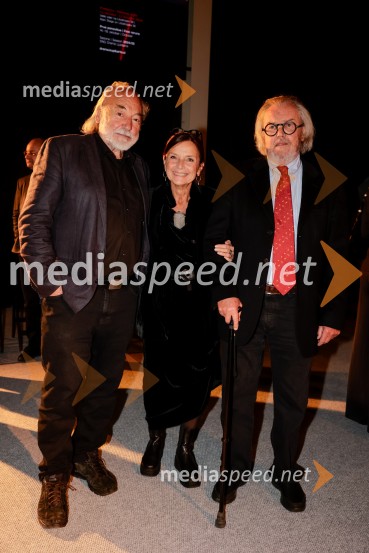  Karpo Godina, režiser;  Darja Hlavka Godina, glasbena oblikovalka;  Ranko Novak, oblikovalecHrup za odrom, premiera drame v SNG Drama Ljubljana