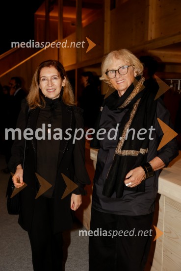  Alenka Arko, glavna urednica in voditeljica oddaje Preverjeno;  Maja Hawlina, psihologinjaHrup za odrom, premiera drame v SNG Drama Ljubljana