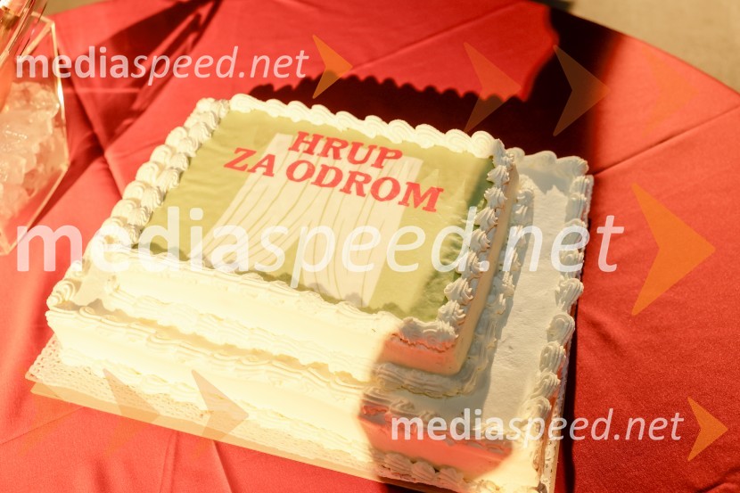 Hrup za odrom, premiera drame v SNG Drama Ljubljana