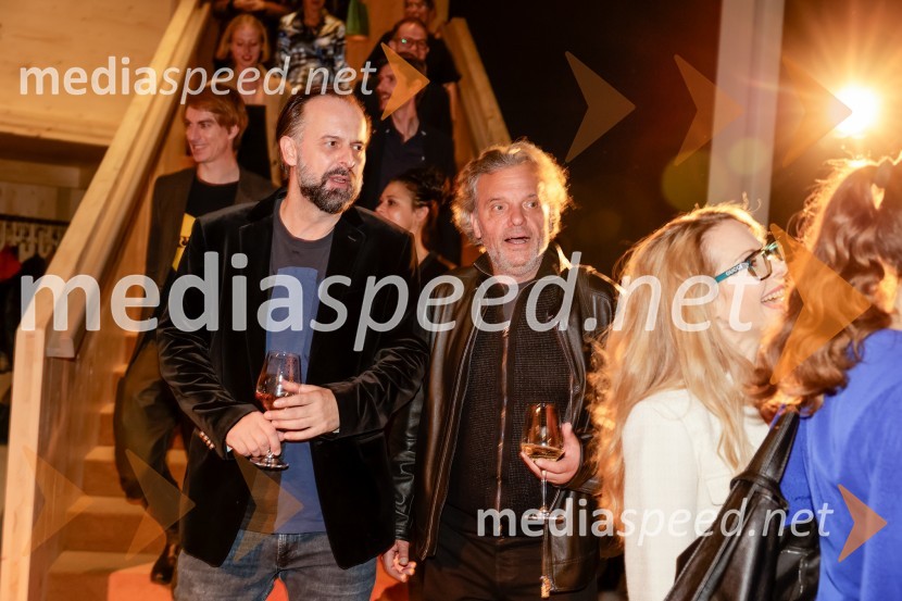  Uroš Fürst, igralec;  Valter Dragan, igralecHrup za odrom, premiera drame v SNG Drama Ljubljana