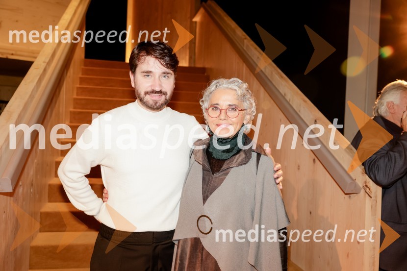  Saša Tabaković, igralec, nekdanji poslanec SMC;  Alja Predan, selektorica, Teden slovenske drameHrup za odrom, premiera drame v SNG Drama Ljubljana