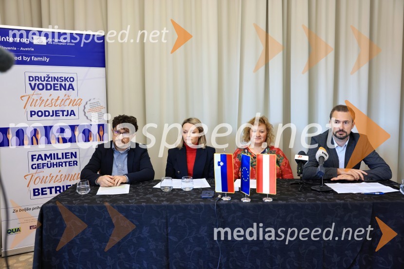  Robert Novak, vodja projekta Hosted by Family;  Zvonka Lazar Borak, ZRS Bistra Ptuj;  Lidija Tušek, vodja projetkta, ZRS Bistra Ptuj ;  Danilo Čeh, direktor, ZRS Bistra Ptuj30 let ZRS Bistra Ptuj