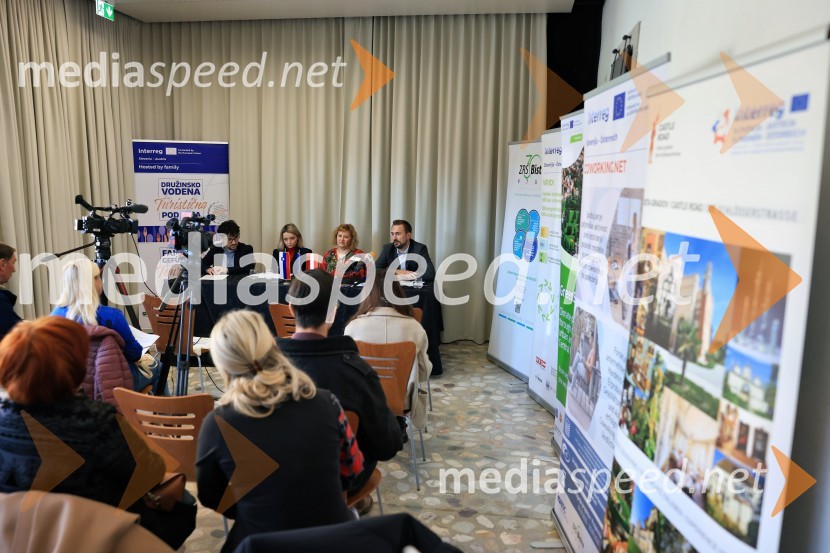  Robert Novak, vodja projekta Hosted by Family;  Zvonka Lazar Borak, ZRS Bistra Ptuj;  Lidija Tušek, vodja projetkta, ZRS Bistra Ptuj ;  Danilo Čeh, direktor, ZRS Bistra Ptuj30 let ZRS Bistra Ptuj