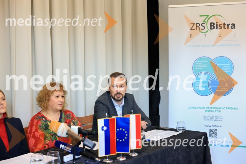  Lidija Tušek, vodja projetkta, ZRS Bistra Ptuj ;  Danilo Čeh, direktor, ZRS Bistra Ptuj30 let ZRS Bistra Ptuj