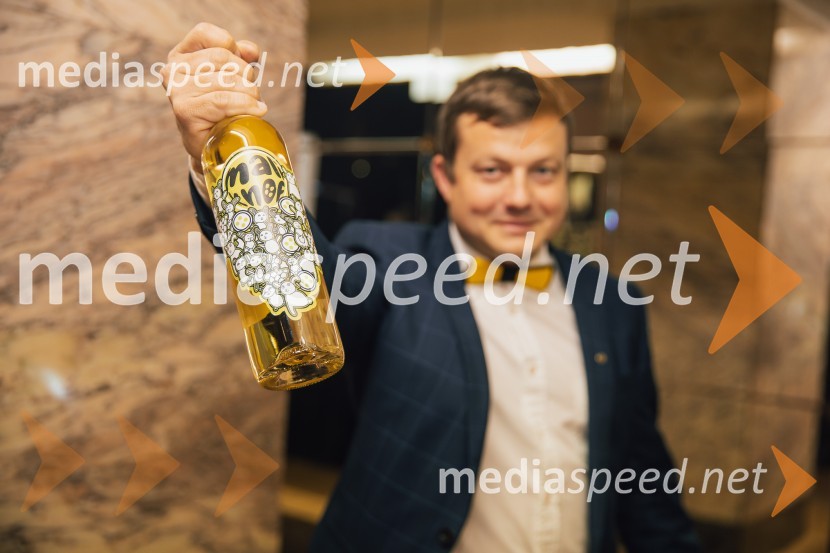  Samo Krajnc, Vino KrajncSalon štajerskih mladih vin Pubec 2024 v Ljubljani