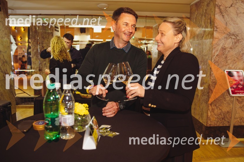  Tomi Trbovc, PR, Smučarska zveza Slovenije;  Petra Aršič,  svetovalka predsednika republike za organiziranje dogodkovSalon štajerskih mladih vin Pubec 2024 v Ljubljani