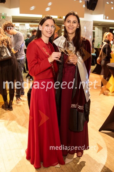  Blažka Ilovar, 25. cvičkova princesa;  Aleksandra Šoronda, kraljica metliške črnine 2024Salon štajerskih mladih vin Pubec 2024 v Ljubljani