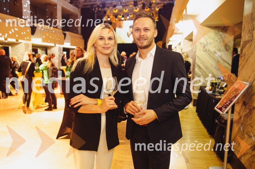  Špela Bezjak, POP TV;  Damijan Zrim, SdSalon štajerskih mladih vin Pubec 2024 v Ljubljani