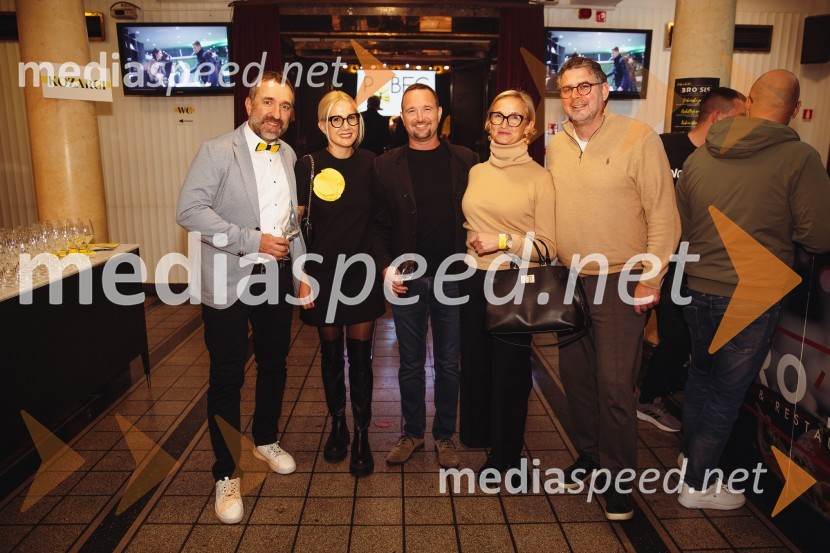  Borut  Cvetko, kreativni direktor, Mediaspeed d.o.o.;  Natalija Cvetko, Mediaspeed d.o.o.;  Niko Kušar, Telekom Slovenije;  ... ;  Gregor Gorenc, direktor, Produkt letaSalon štajerskih mladih vin Pubec 2024 v Ljubljani