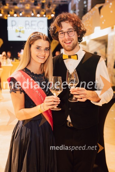  Maruša Mukenauer, Vina Mukenauer, Mariborska vinska kraljica 2023 - 2025;  Nik Goropevšek, Vina HorvatSalon štajerskih mladih vin Pubec 2024 v Ljubljani